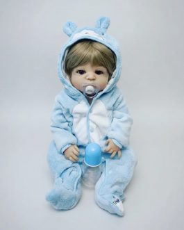 Bebé niño realista de silicona, tipo Reborn.